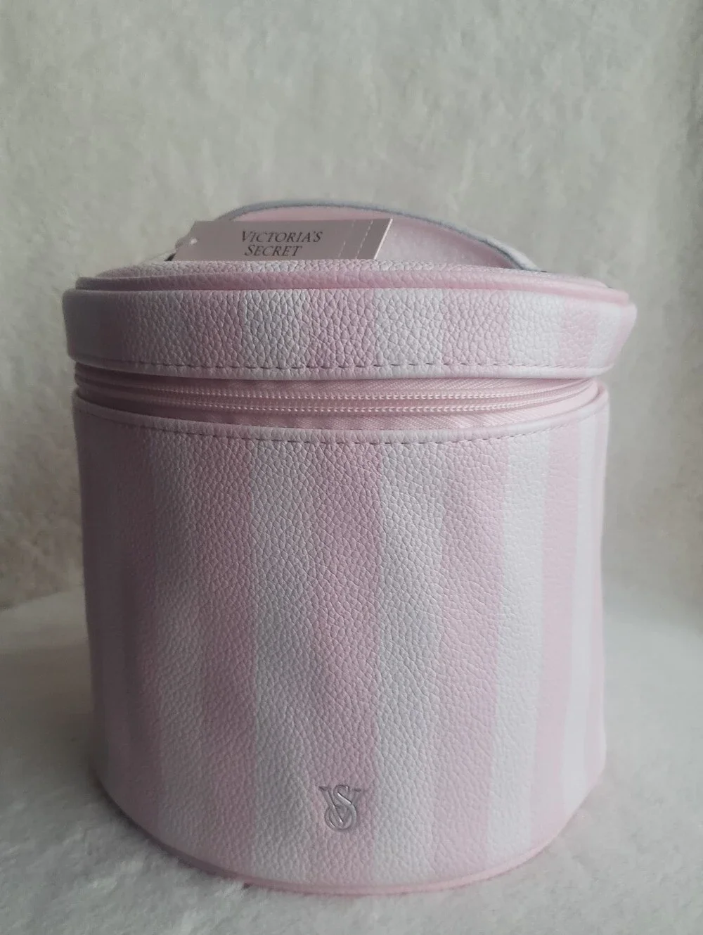 NWT Victoria's Secret 2 Piece Makeup Bag Set